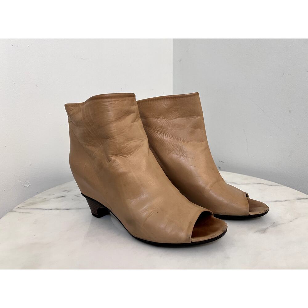 VINTAGE Maison Martin Margiela Line 22 Tan Nude Leather Open Toe Booties EU37.5